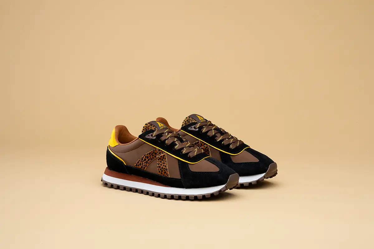 BLACK/BROWN/SAFARI