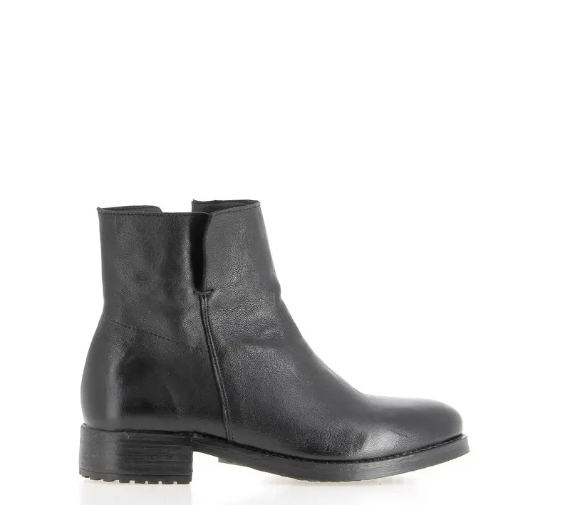 AMANVILLERS LAVATO PRETO