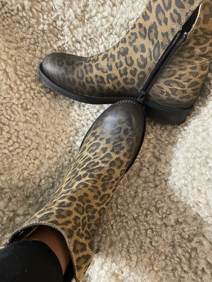 AMANVILLERS LEOPARD COGNAC – Image 15