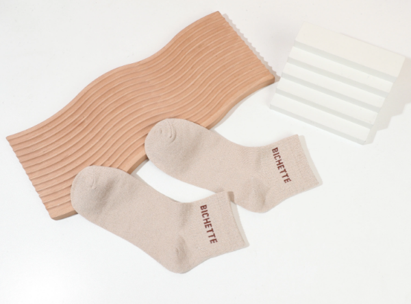 Chaussettes à Paillettes et Petit Message  Beige
