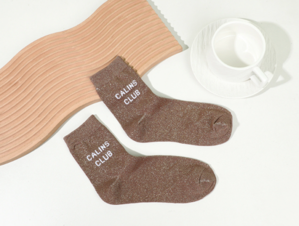 Chaussettes à Paillettes et Petit Message Marron Clair