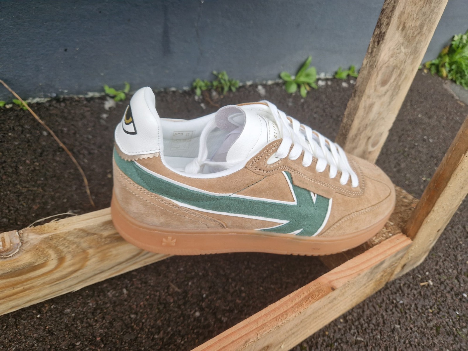 Baskets KAOTIKO Boston V Suede Wood – Image 3