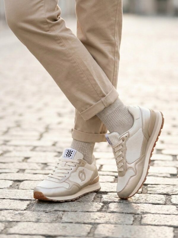 Sneakers Femme No Name TOVA RUNNER W Dove-Gold, vue portée